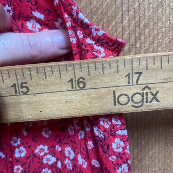 Old Navy Floral Romper Size Large Keyhole Button Back Spaghetti Straps Pockets - Picture 7 of 9